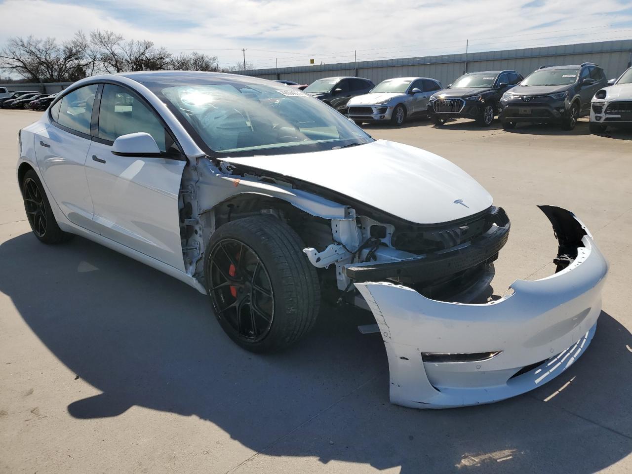 2022 TESLA MODEL 3 - Image 4