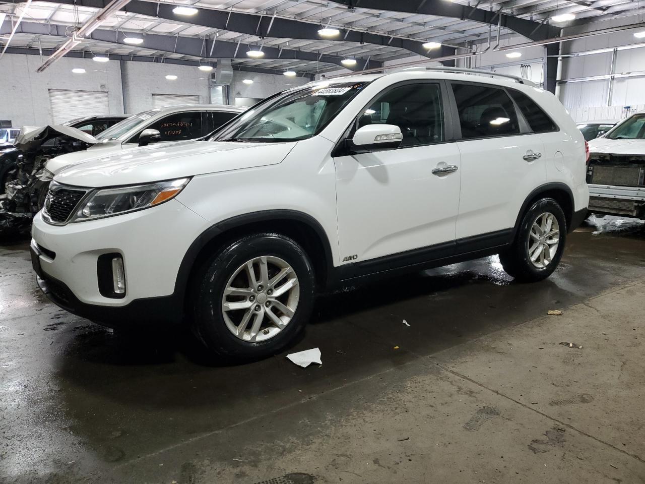2014 KIA SORENTO LX