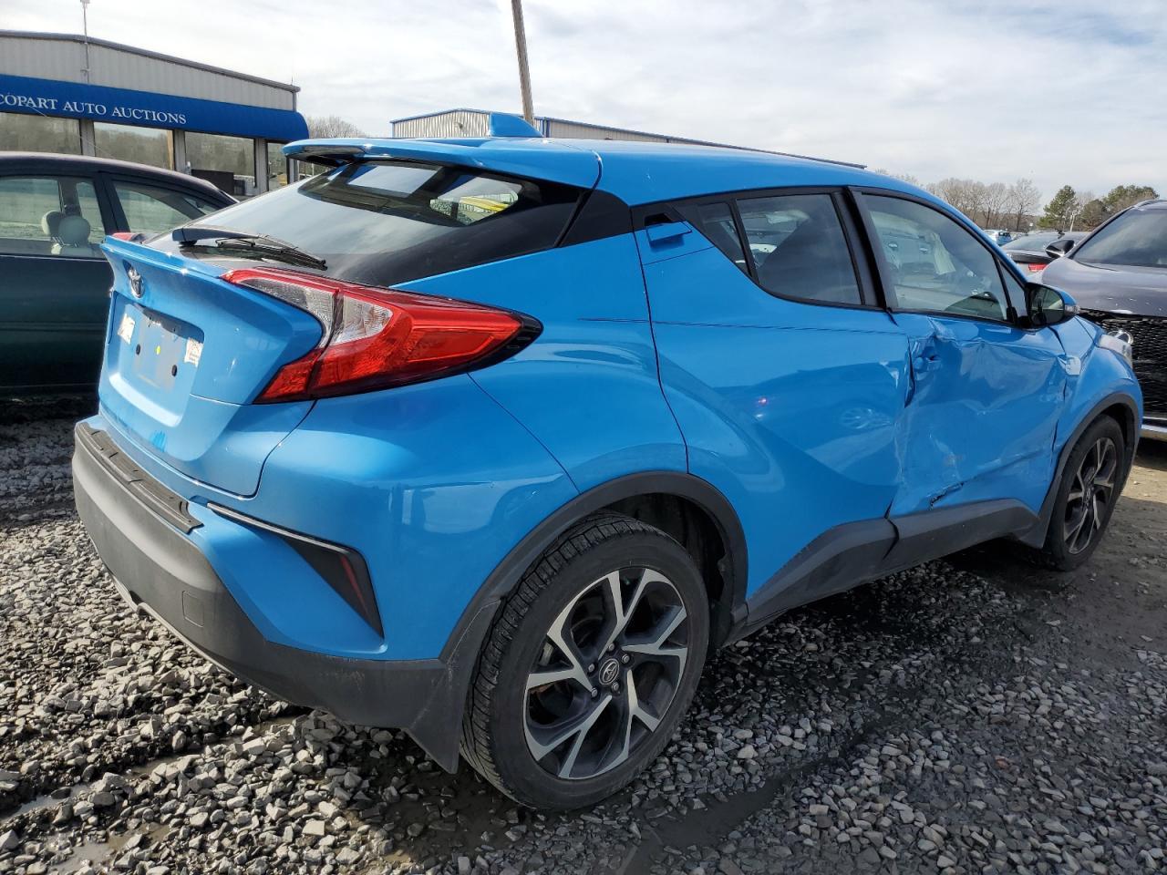 2019 TOYOTA C-HR XLE - Image 3