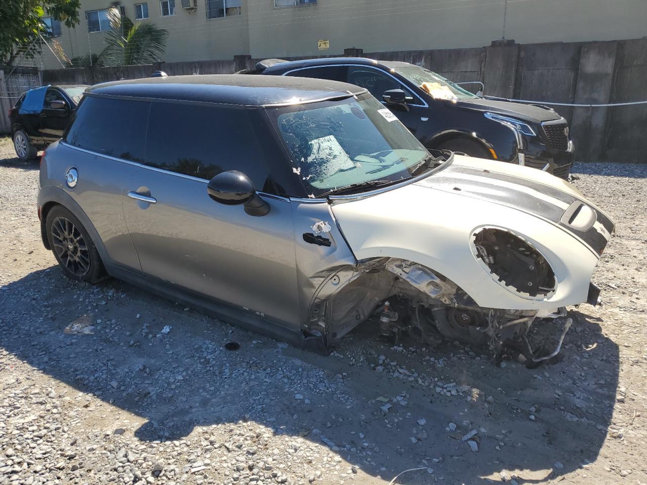 2017 MINI COOPER S - Image 4