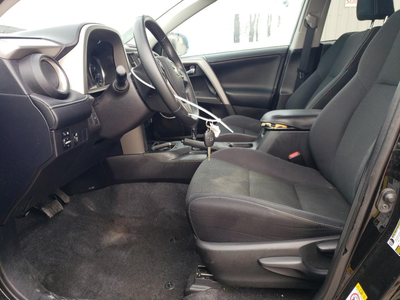 2016 TOYOTA RAV4 XLE - Image 7