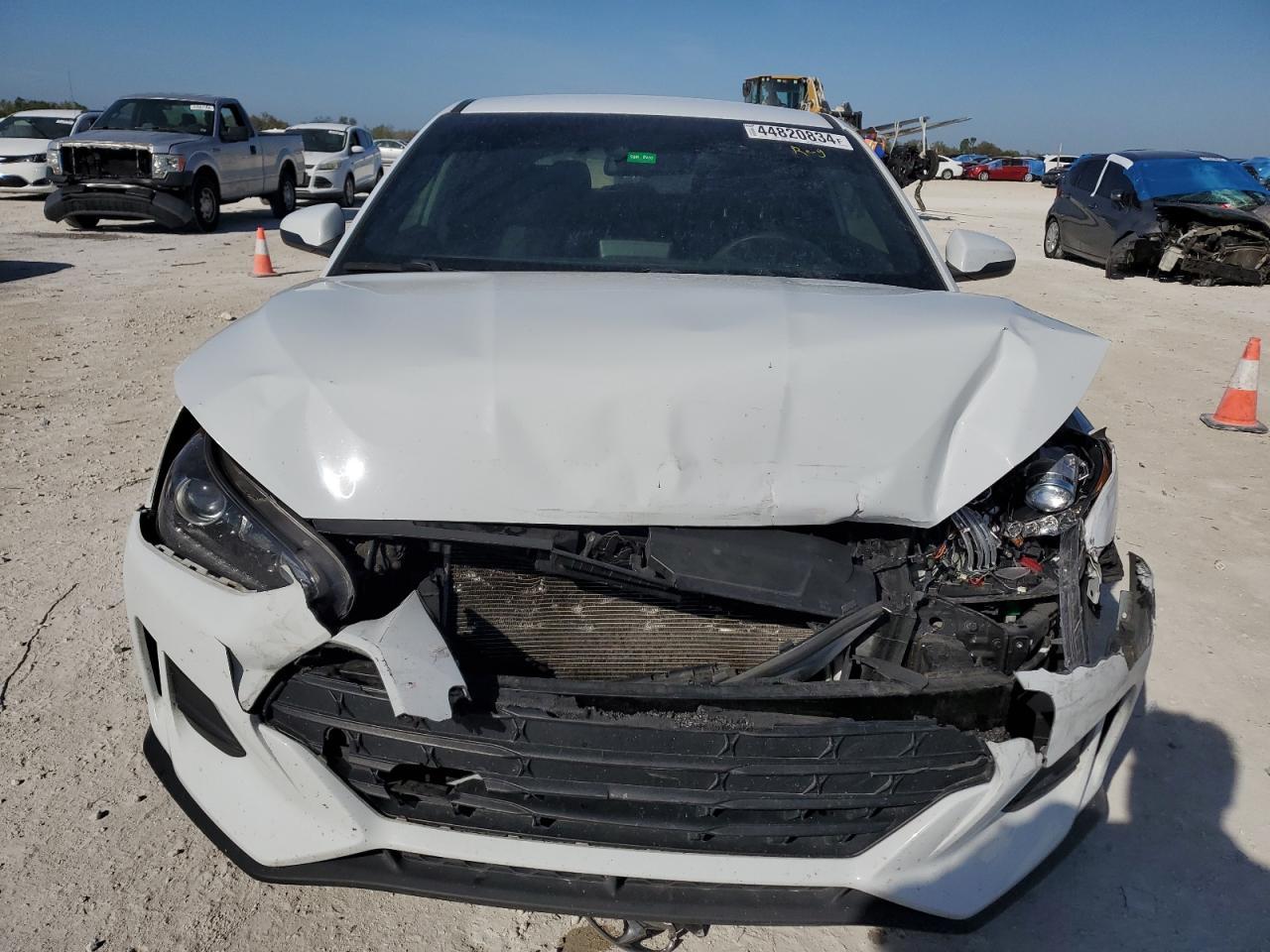 2019 HYUNDAI VELOSTER B - Фото 5
