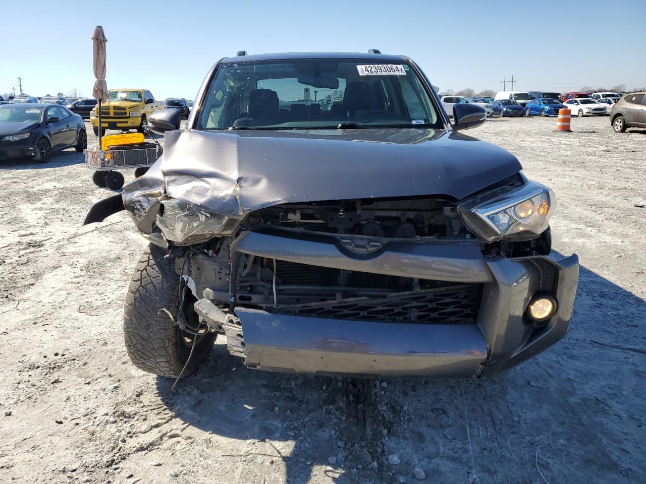 2019 TOYOTA 4RUNNER SR - Image 5