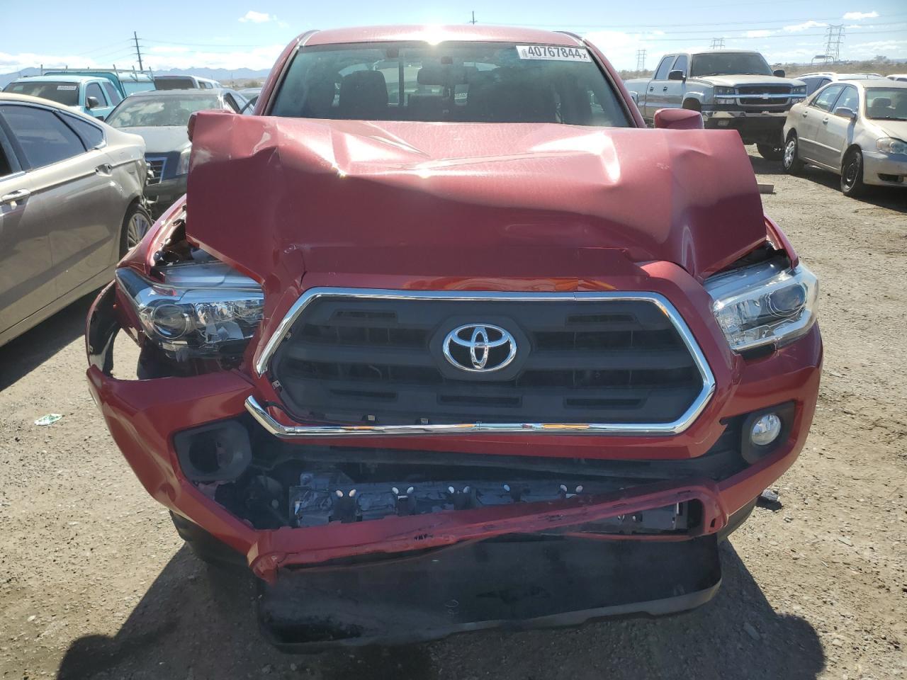 2017 TOYOTA TACOMA DOU - Фото 5
