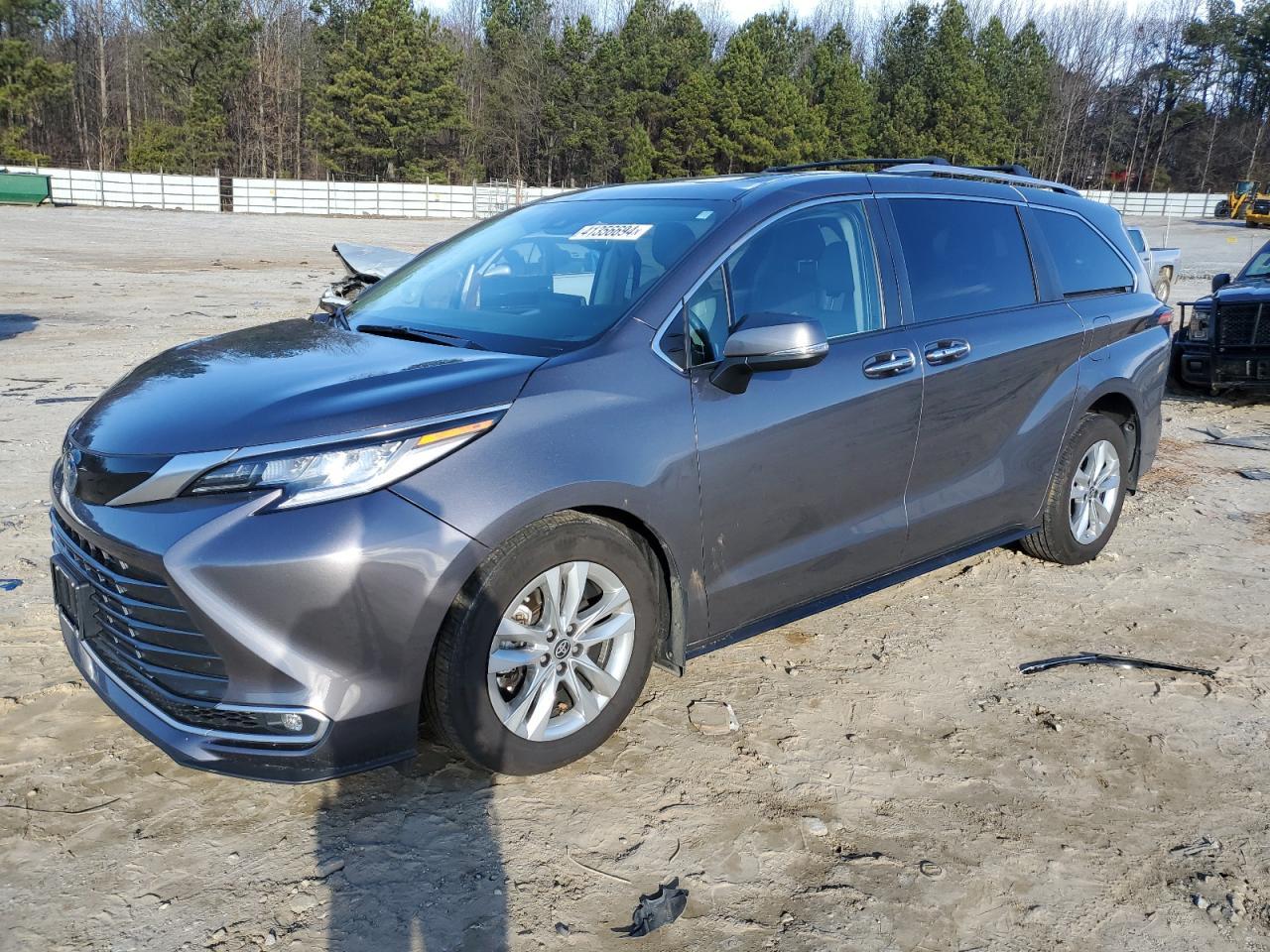 2022 TOYOTA SIENNA LIM car image