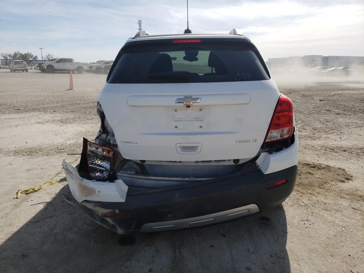 2015 CHEVROLET TRAX 1LT - Image 6