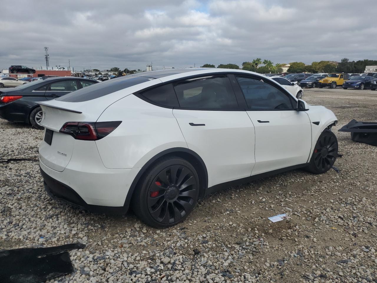 2022 TESLA MODEL Y - Image 3