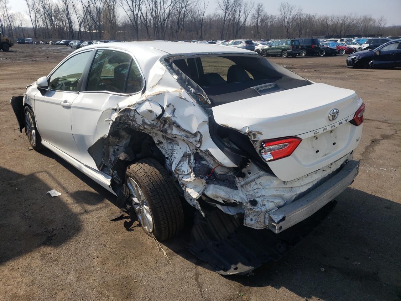 2018 TOYOTA CAMRY L - Image 2