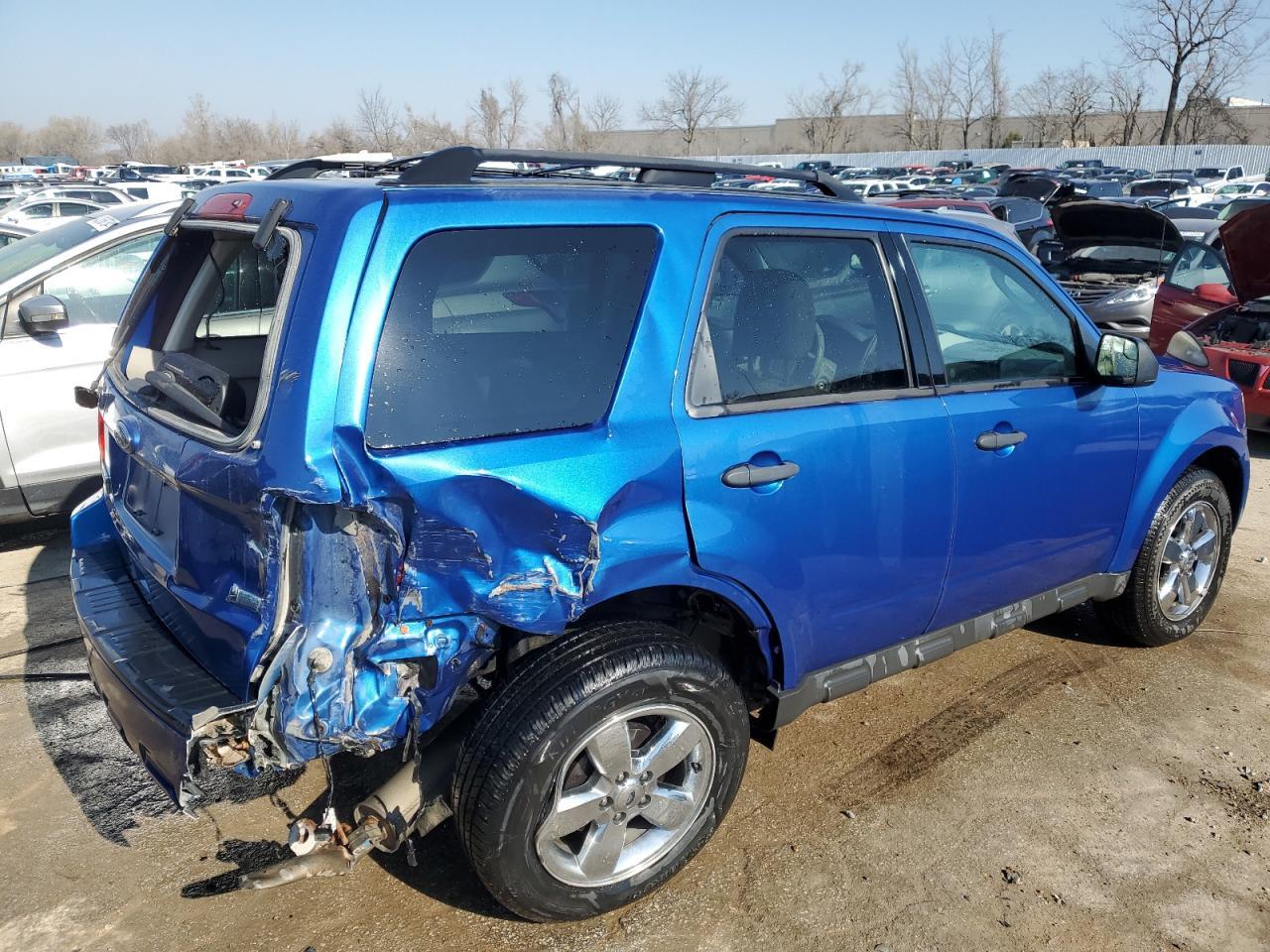 2012 FORD ESCAPE XLT - Фото 3