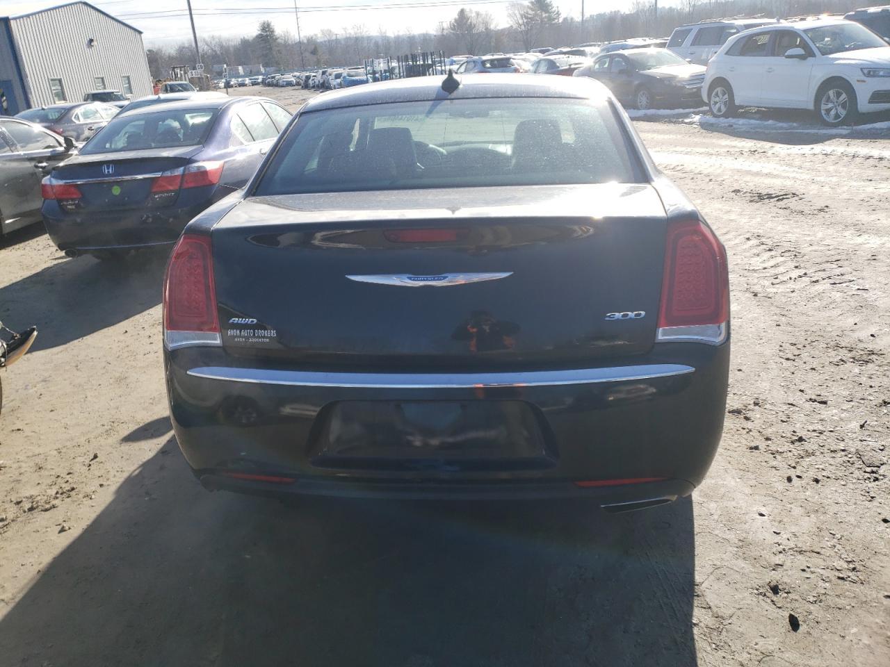 2018 CHRYSLER 300 LIMITE - Image 6