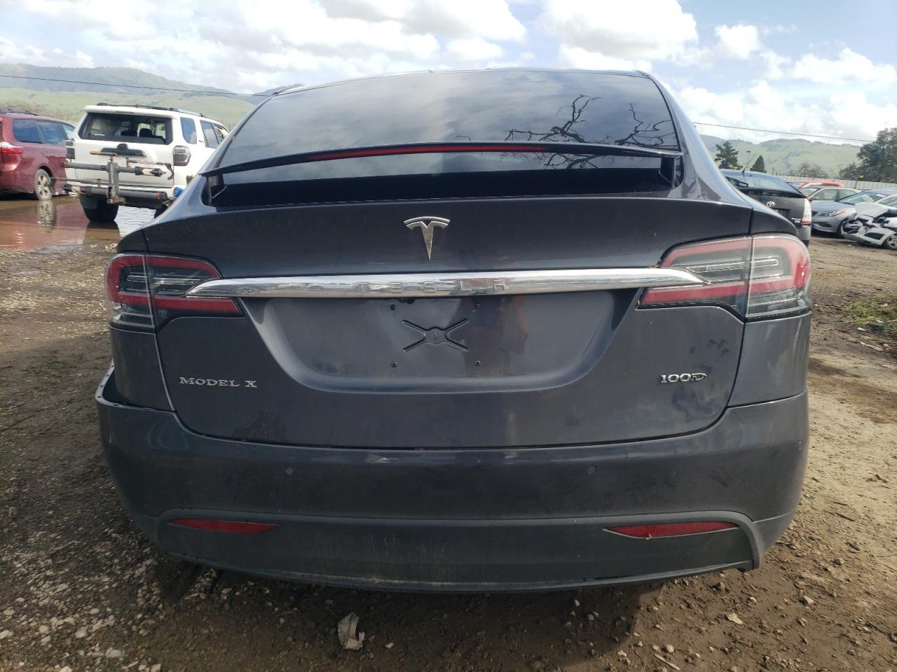 2018 TESLA MODEL X - Фото 6