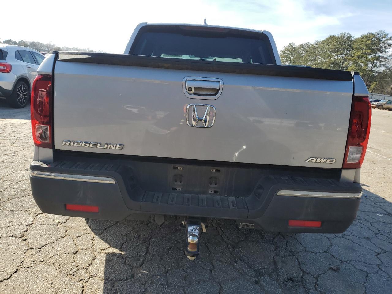 2018 HONDA RIDGELINE - Фото 6