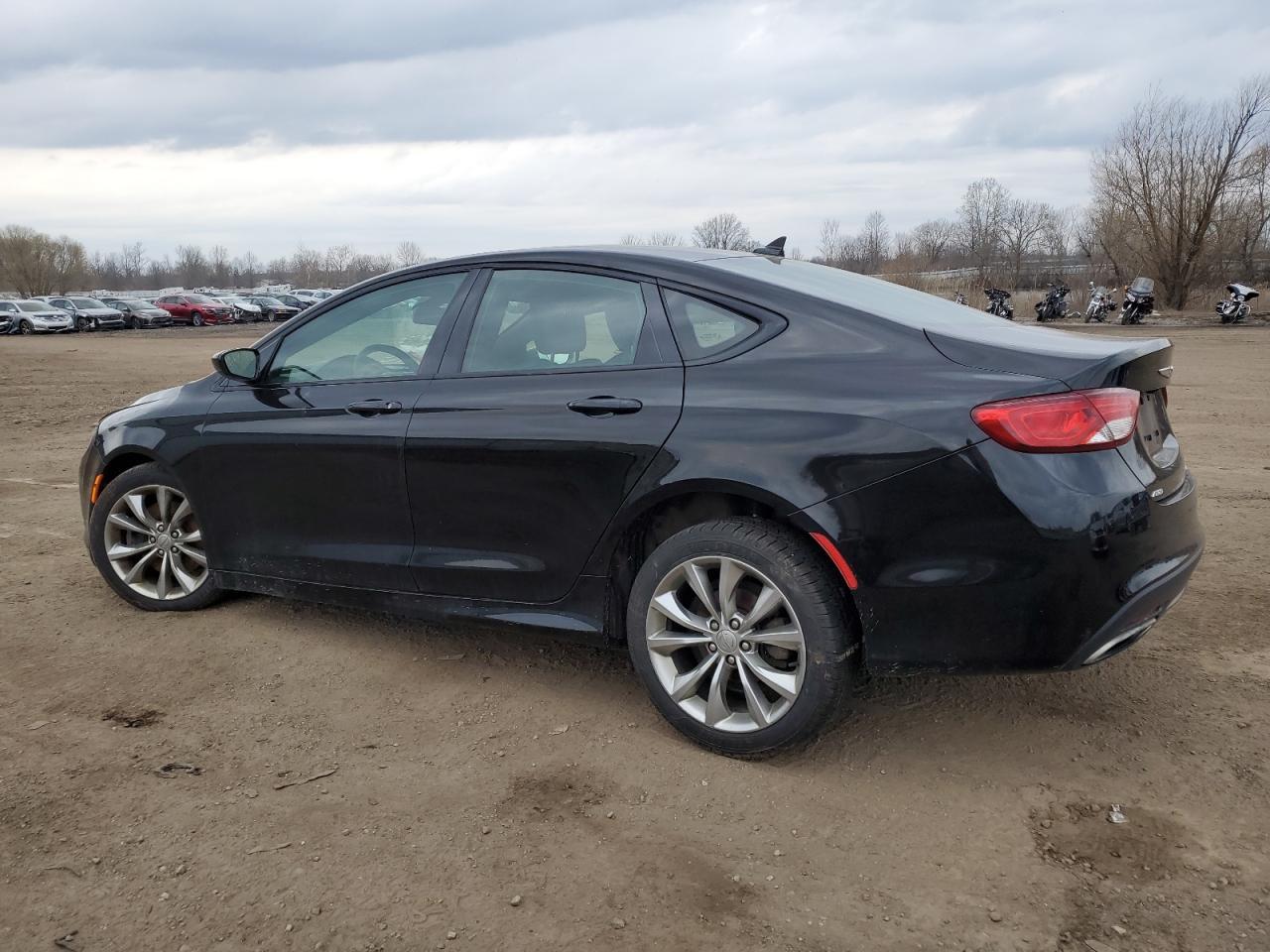 2015 CHRYSLER 200 S - Image 2