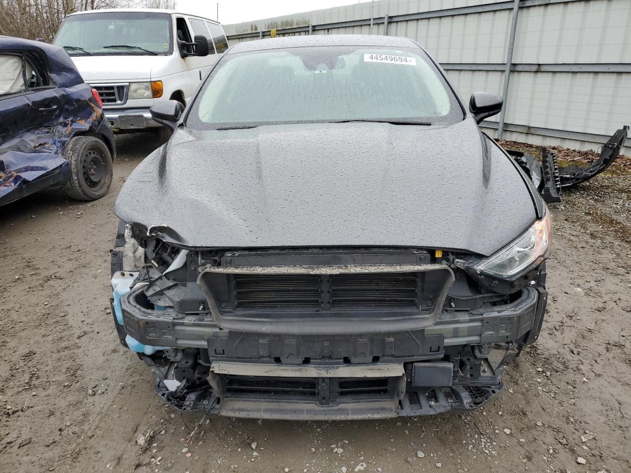 2020 FORD FUSION SE - Image 5