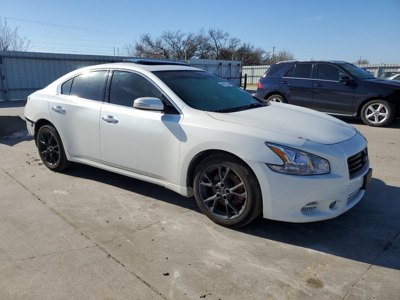 2014 NISSAN MAXIMA S - Image 4