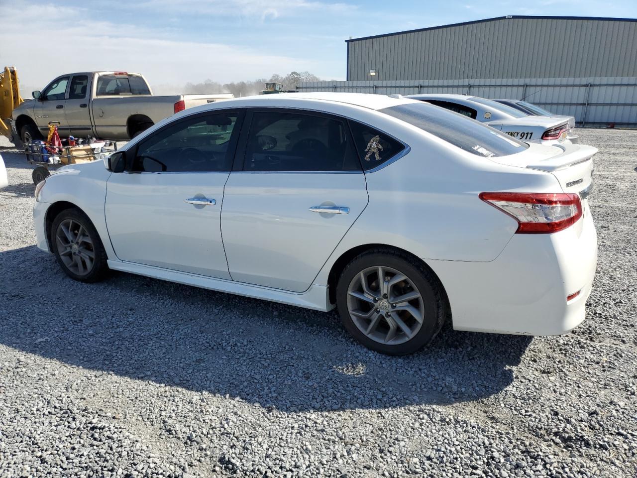 2013 NISSAN SENTRA S - Фото 2