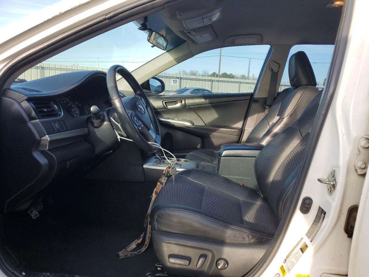 2014 TOYOTA CAMRY L - Фото 7