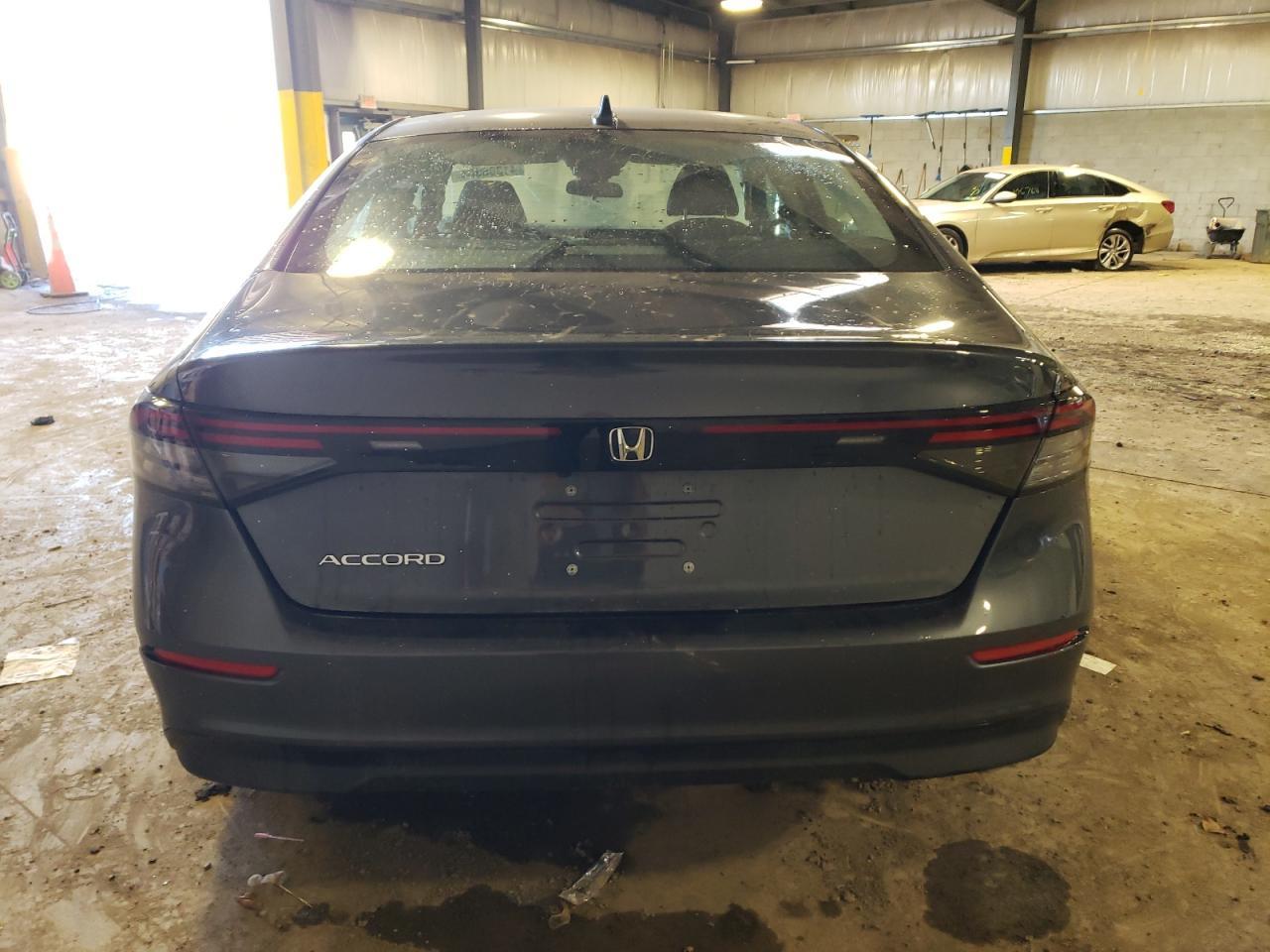 2024 HONDA ACCORD EX - Image 6