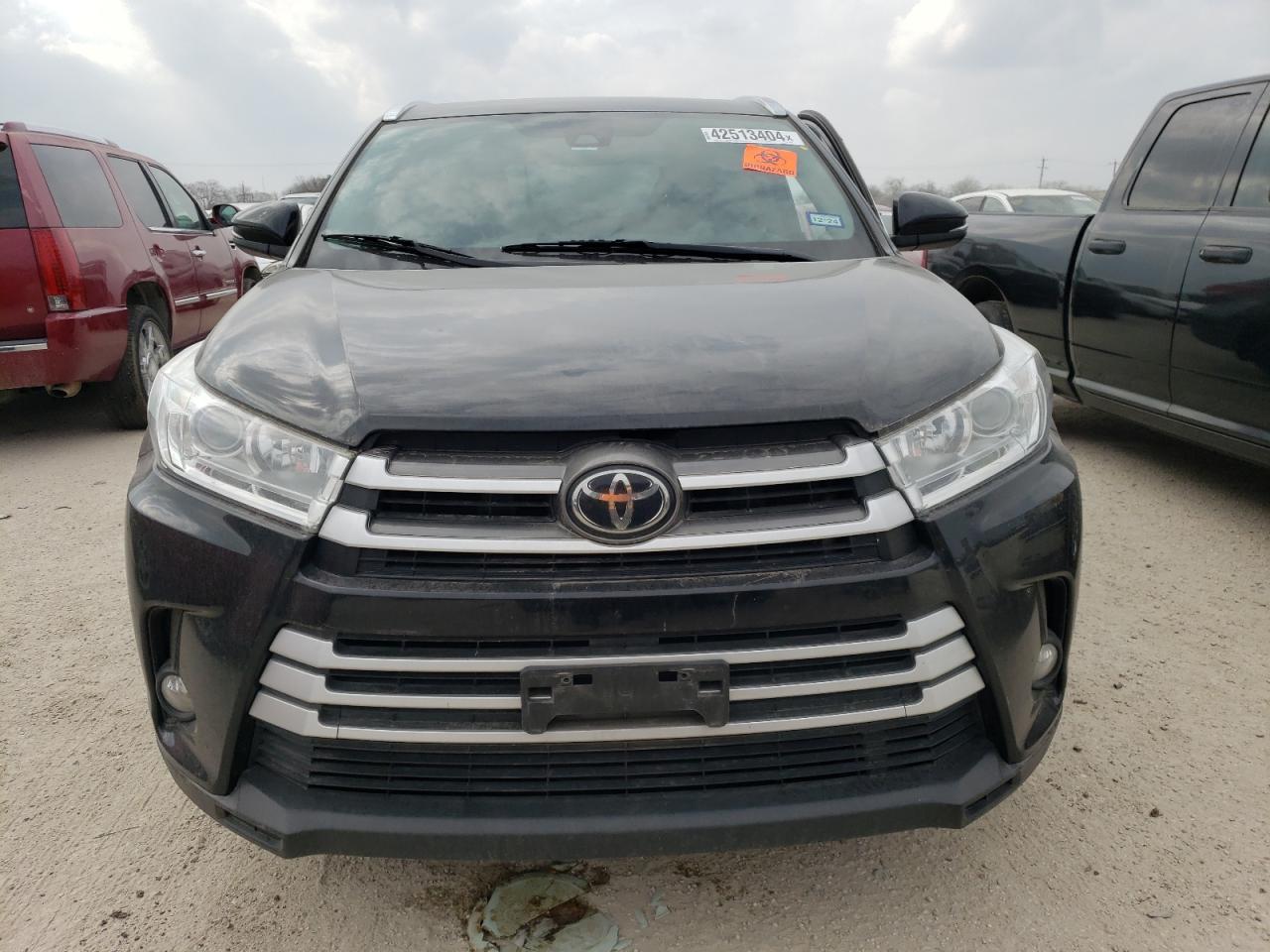 2019 TOYOTA HIGHLANDER - Фото 5