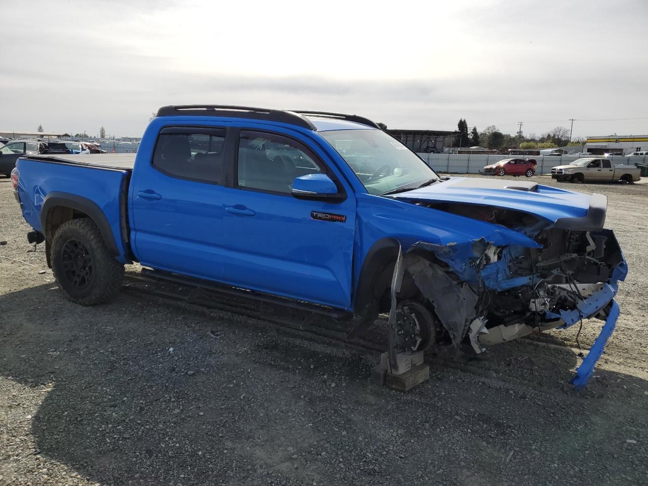 2019 TOYOTA TACOMA DOU - Фото 4