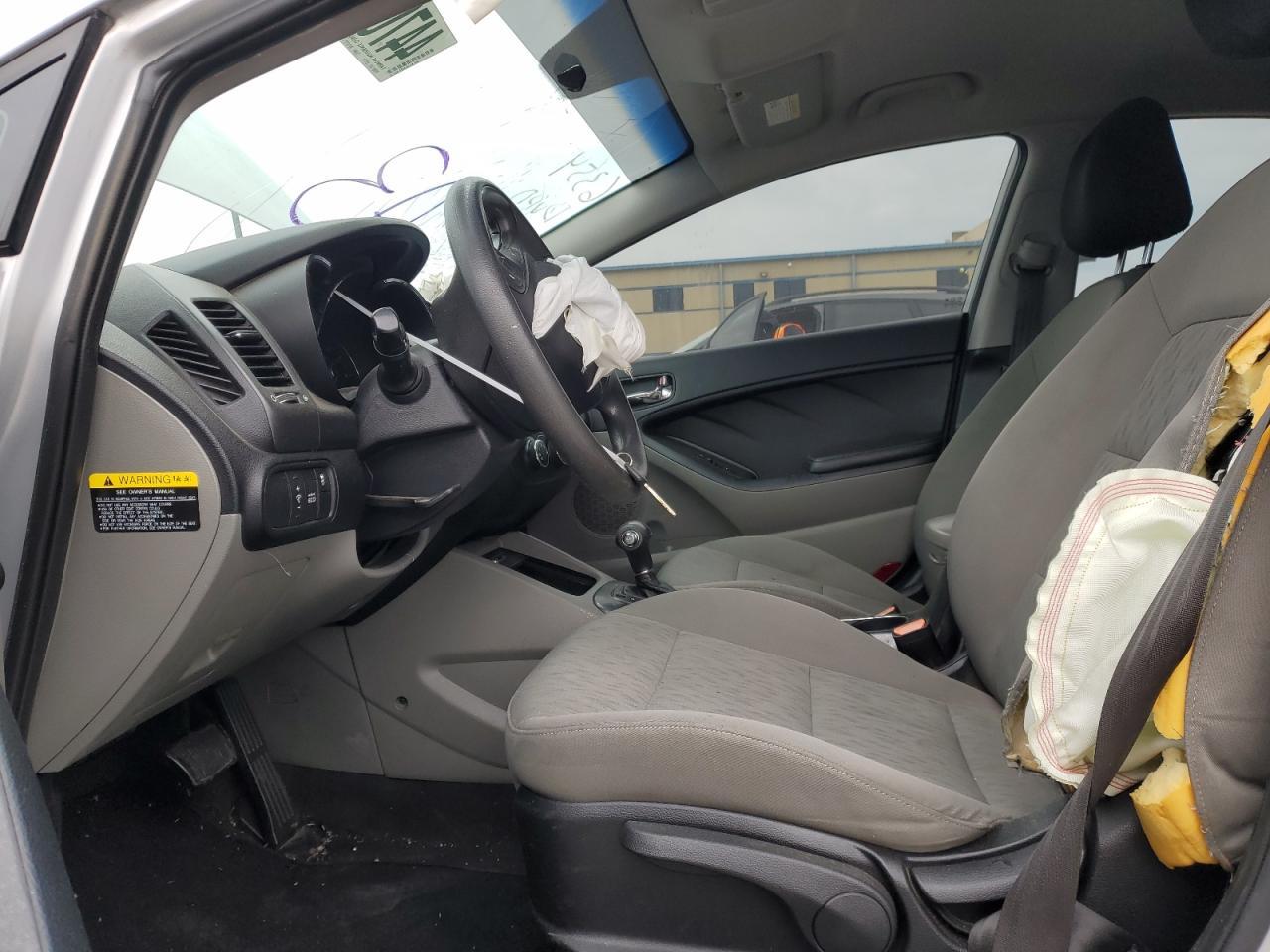2015 KIA FORTE LX - Фото 7