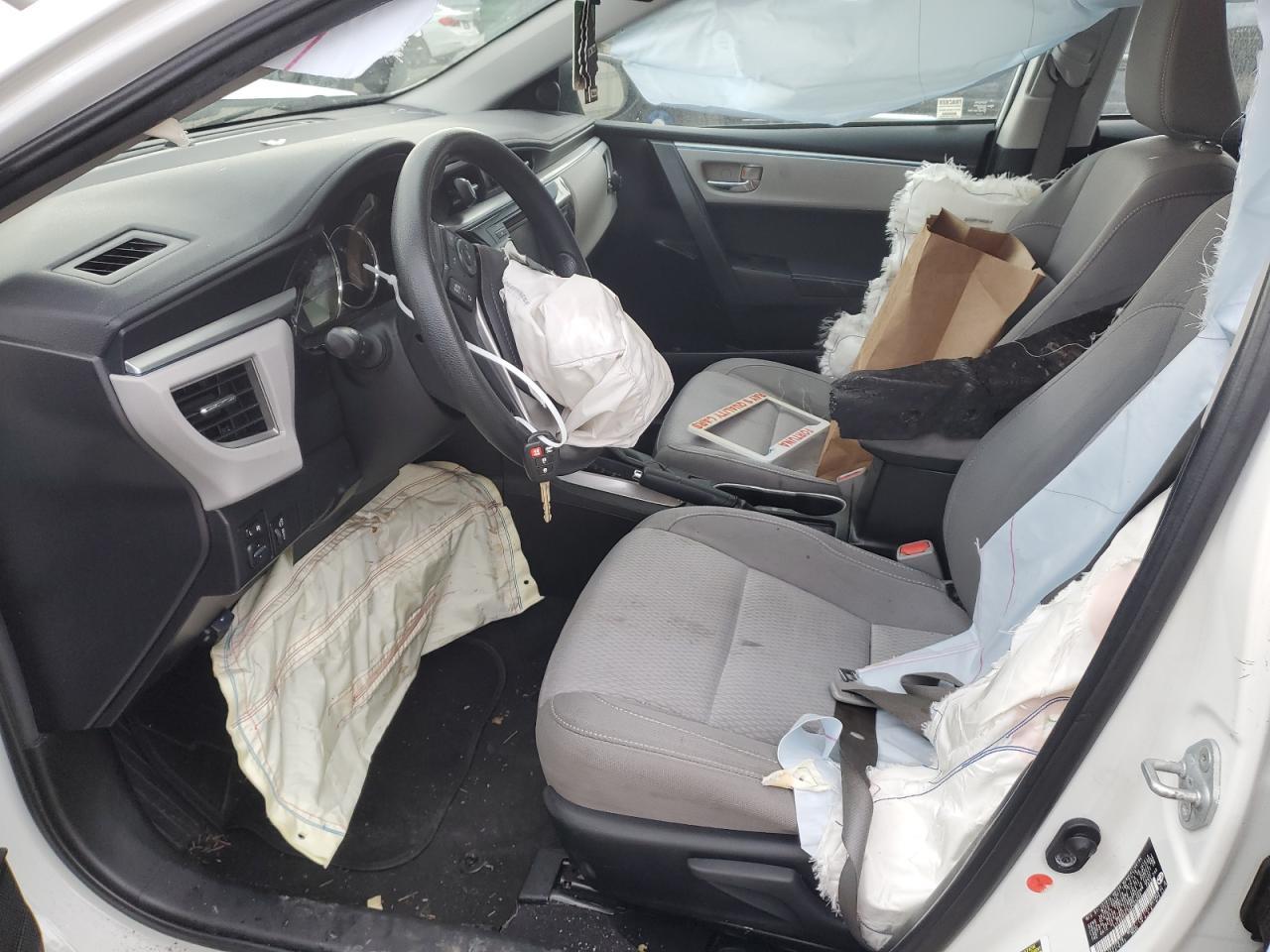 2016 TOYOTA COROLLA L - Фото 7