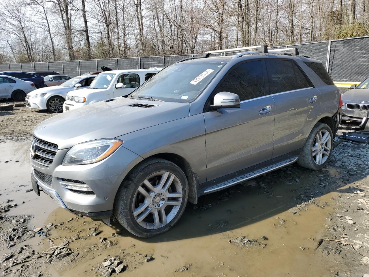 2015 MERCEDES-BENZ ML 350 4MA car image