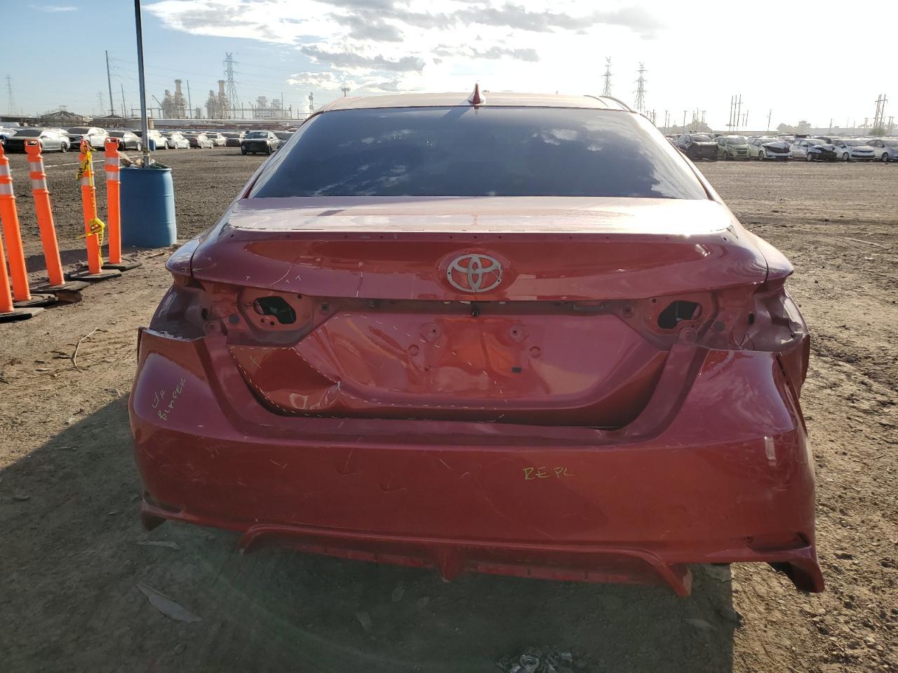2020 TOYOTA CAMRY SE - Image 6