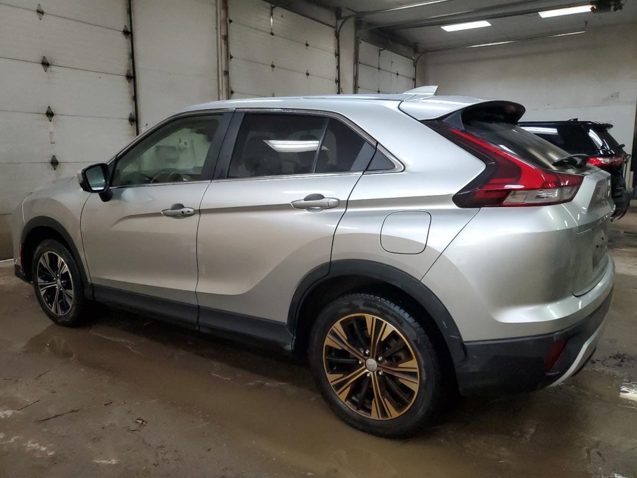 2022 MITSUBISHI ECLIPSE CR - Фото 2