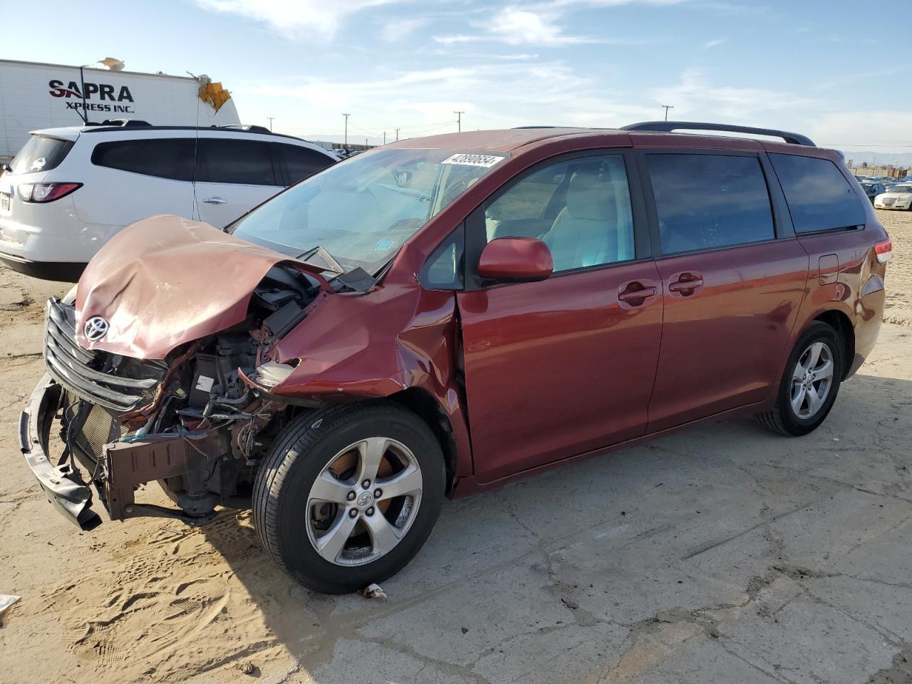 2011 TOYOTA SIENNA LE car image