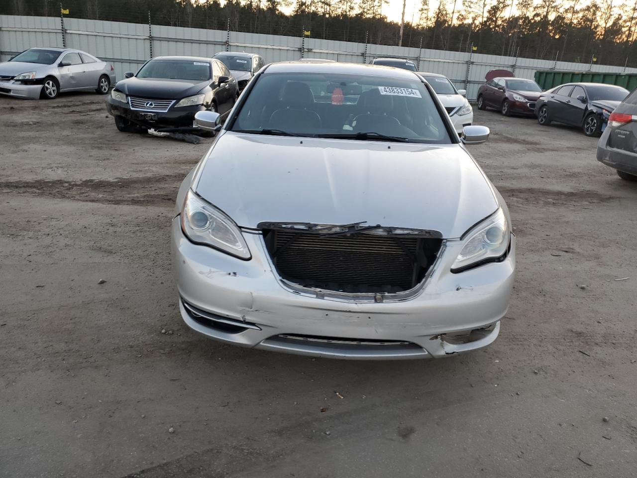 2012 CHRYSLER 200 LIMITE - Image 5