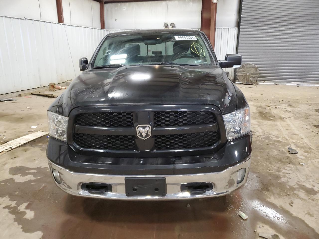 2017 RAM 1500 SLT - Image 5