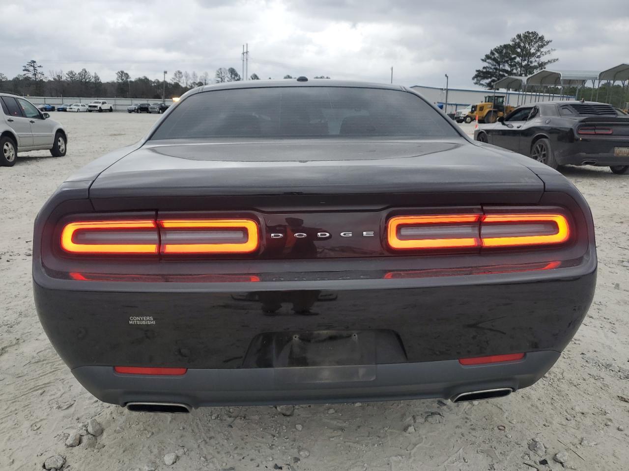 2016 DODGE CHALLENGER - Image 6