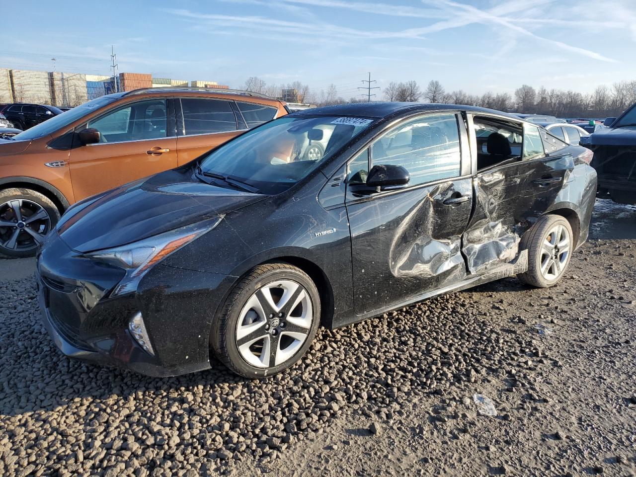 2016 TOYOTA PRIUS car image