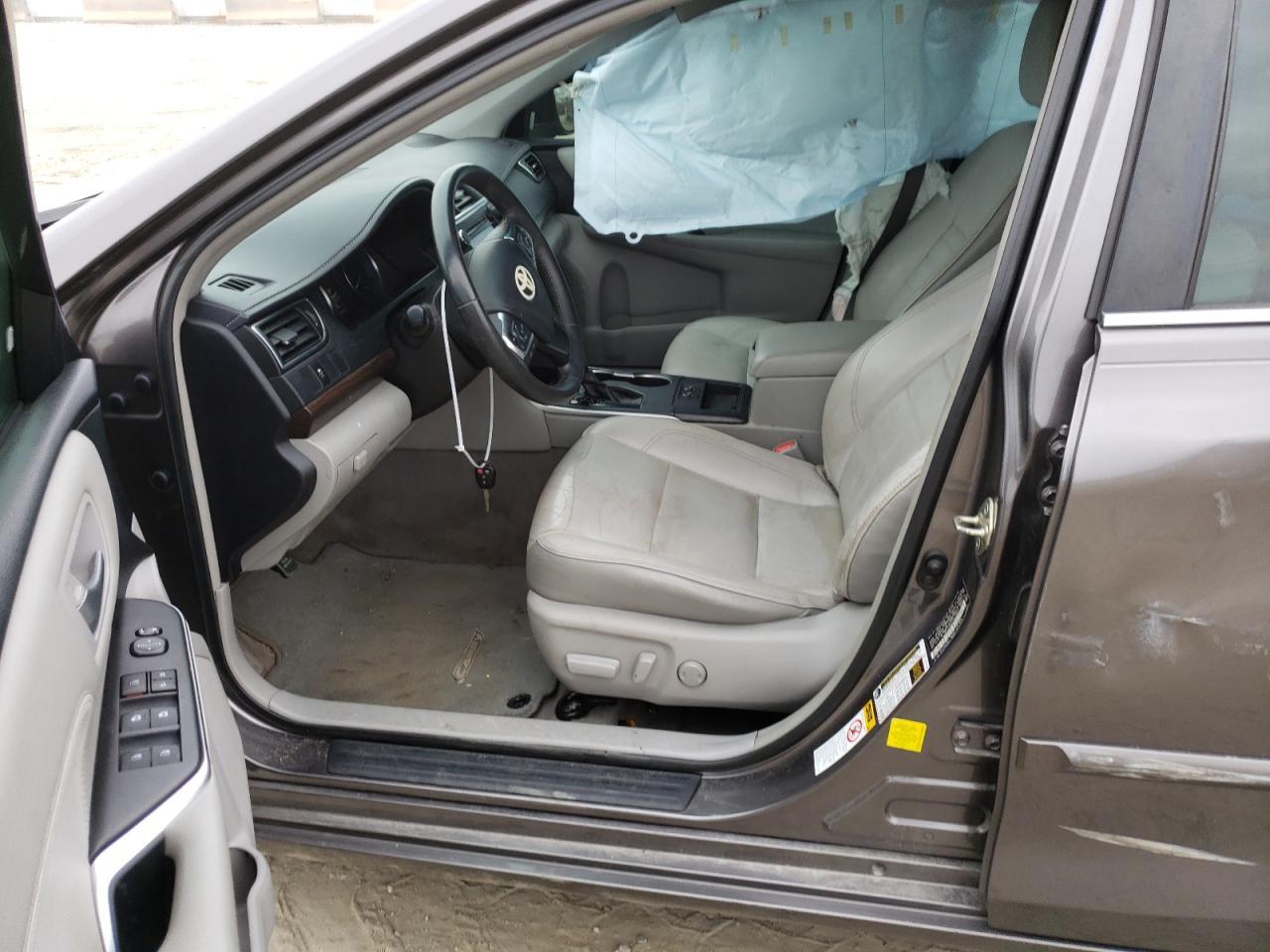 2016 TOYOTA CAMRY LE - Фото 7