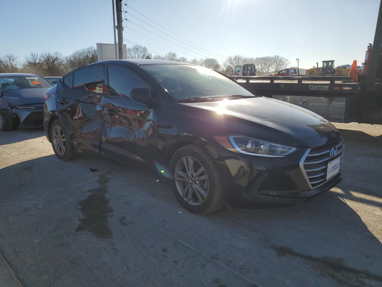 2018 HYUNDAI ELANTRA SE - Фото 4