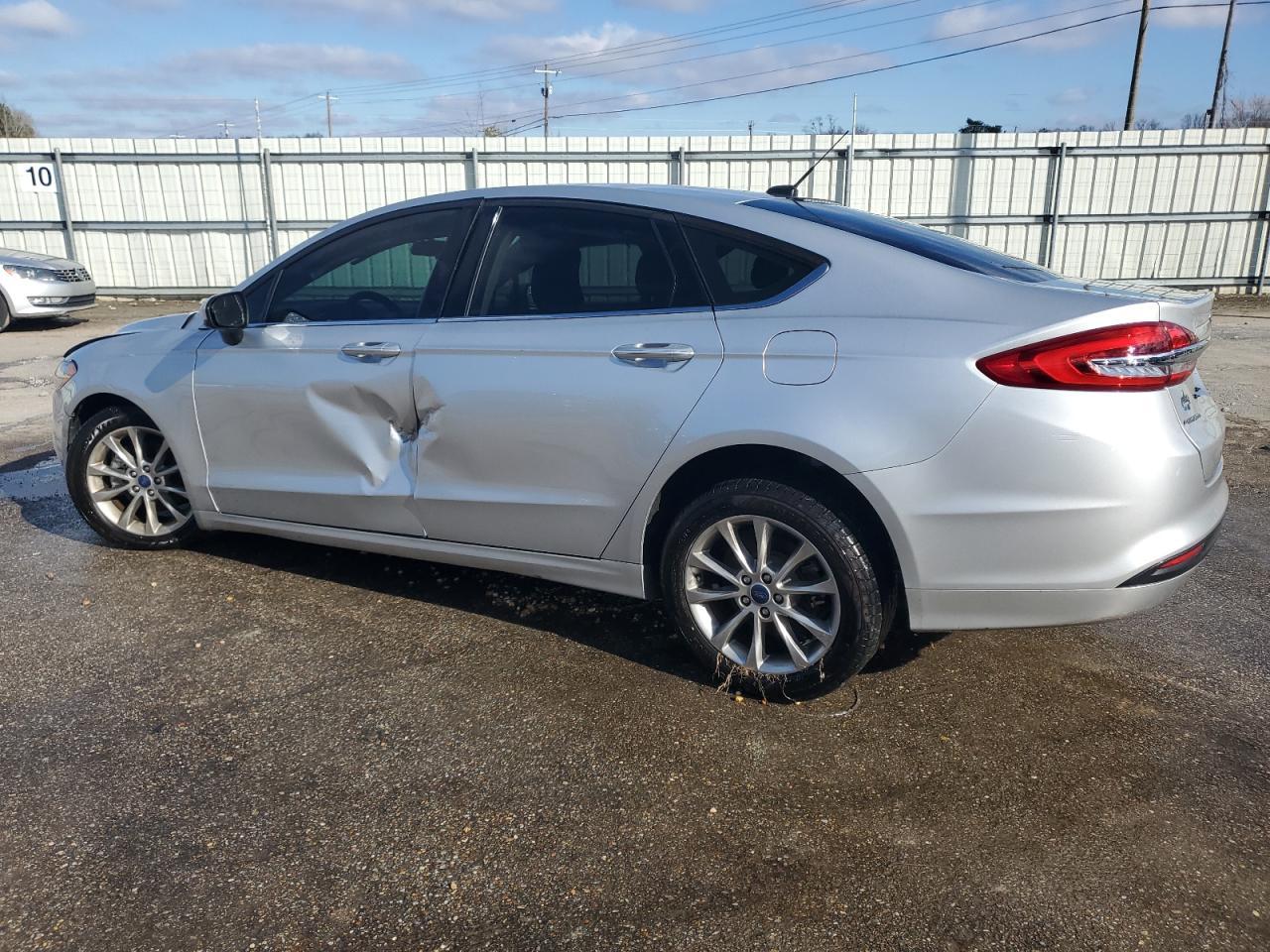 2017 FORD FUSION SE - Фото 2