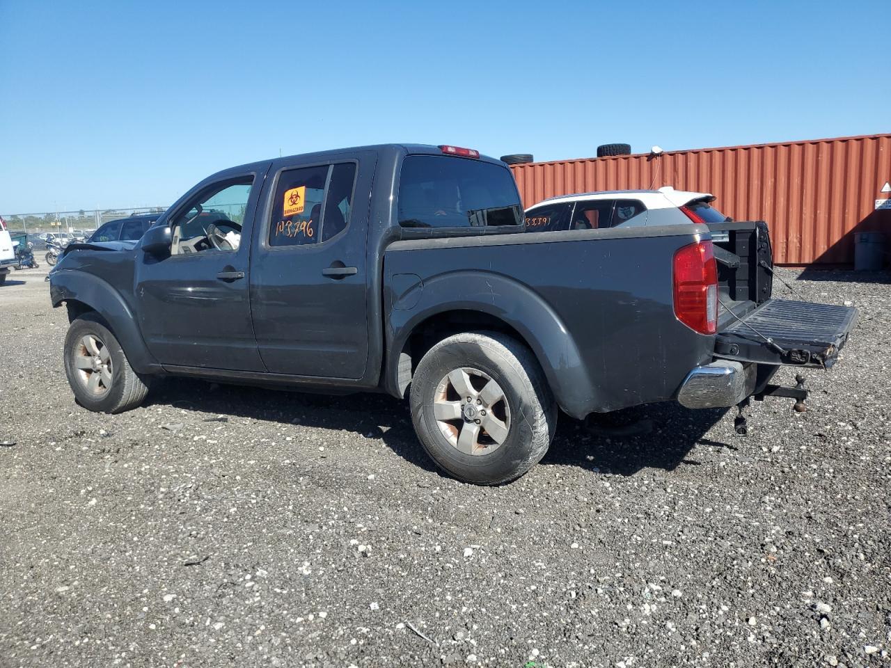 2012 NISSAN FRONTIER S - Фото 2