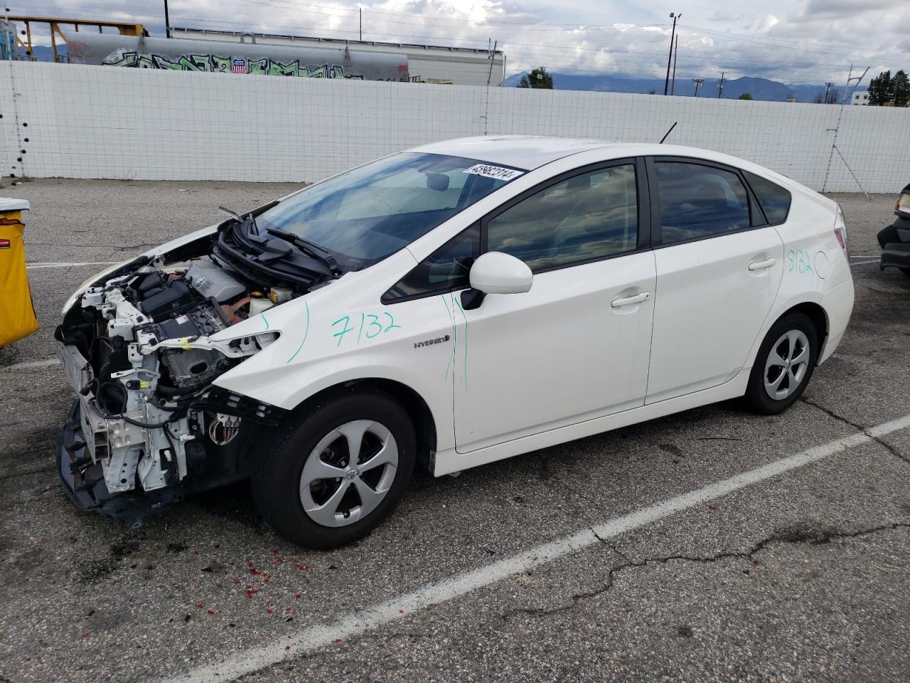 2013 TOYOTA PRIUS car image