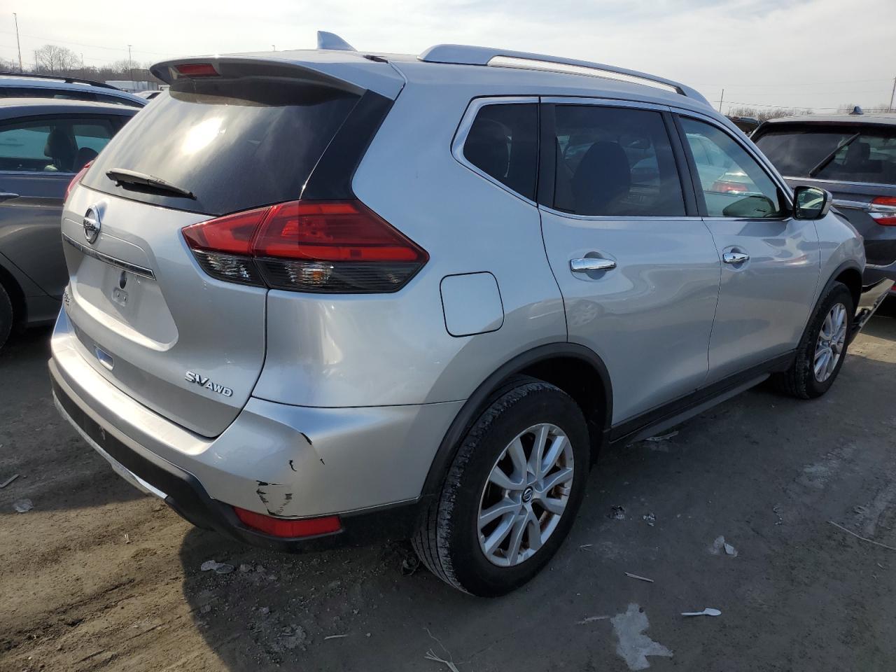 2017 NISSAN ROGUE S - Image 3