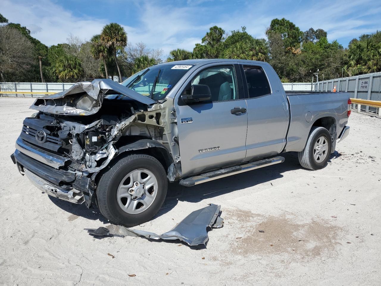 2014 TOYOTA TUNDRA DOU