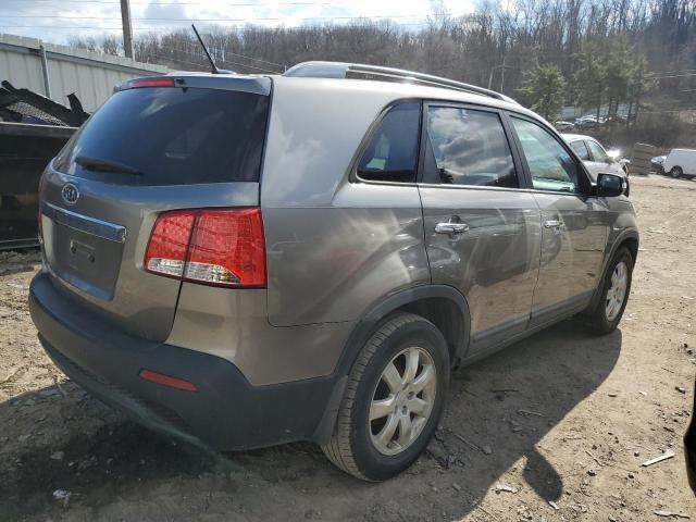 2011 Kia Sorento Base - Фото 3