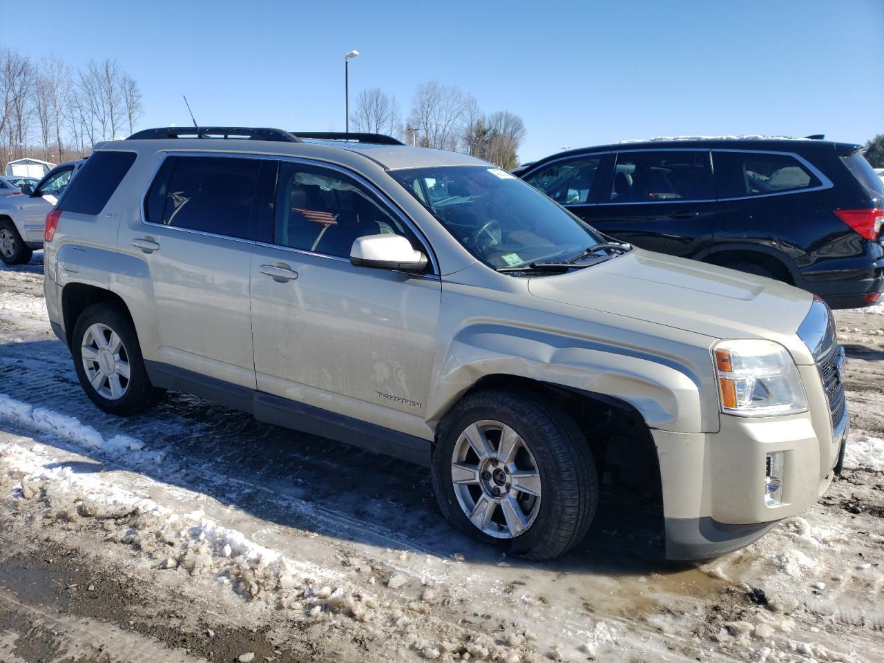 2013 GMC TERRAIN SL - Фото 4