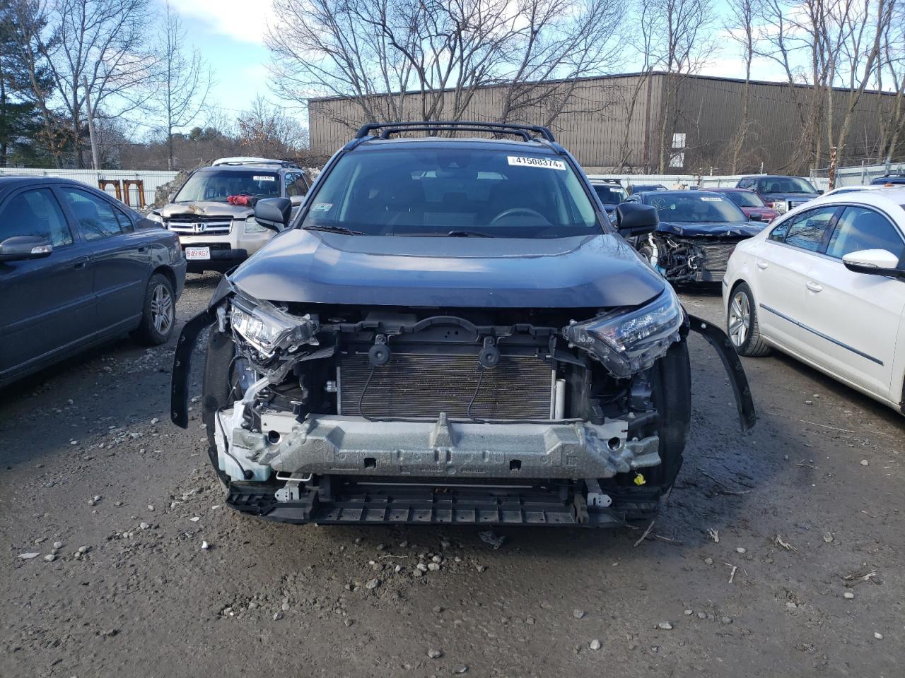 2021 TOYOTA RAV4 LE - Фото 5