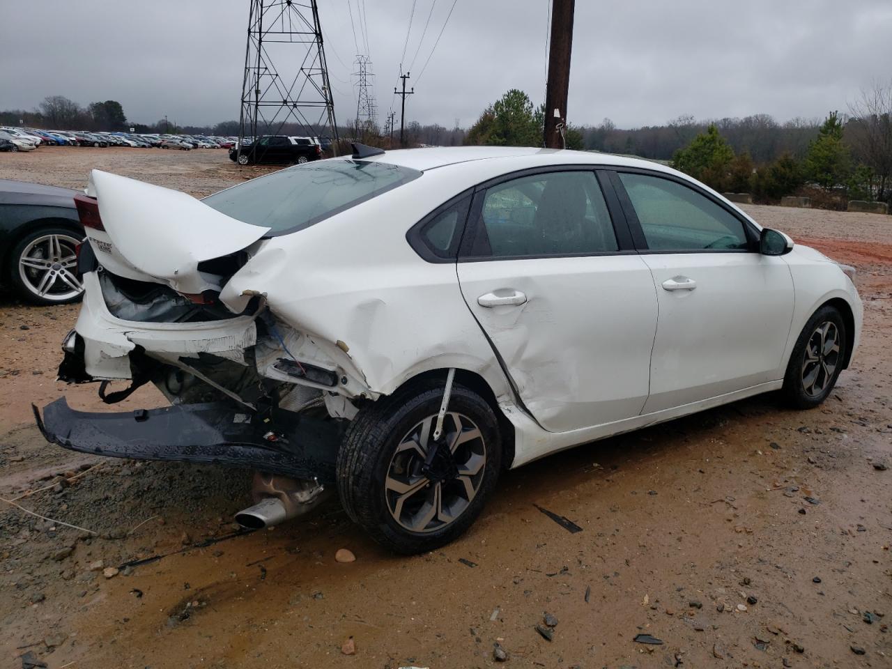 2021 KIA FORTE FE - Фото 3