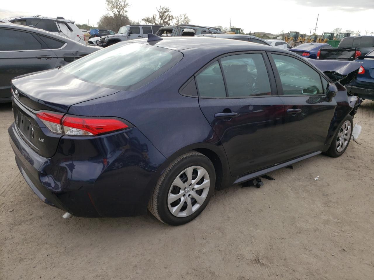 2021 TOYOTA COROLLA LE - Фото 3
