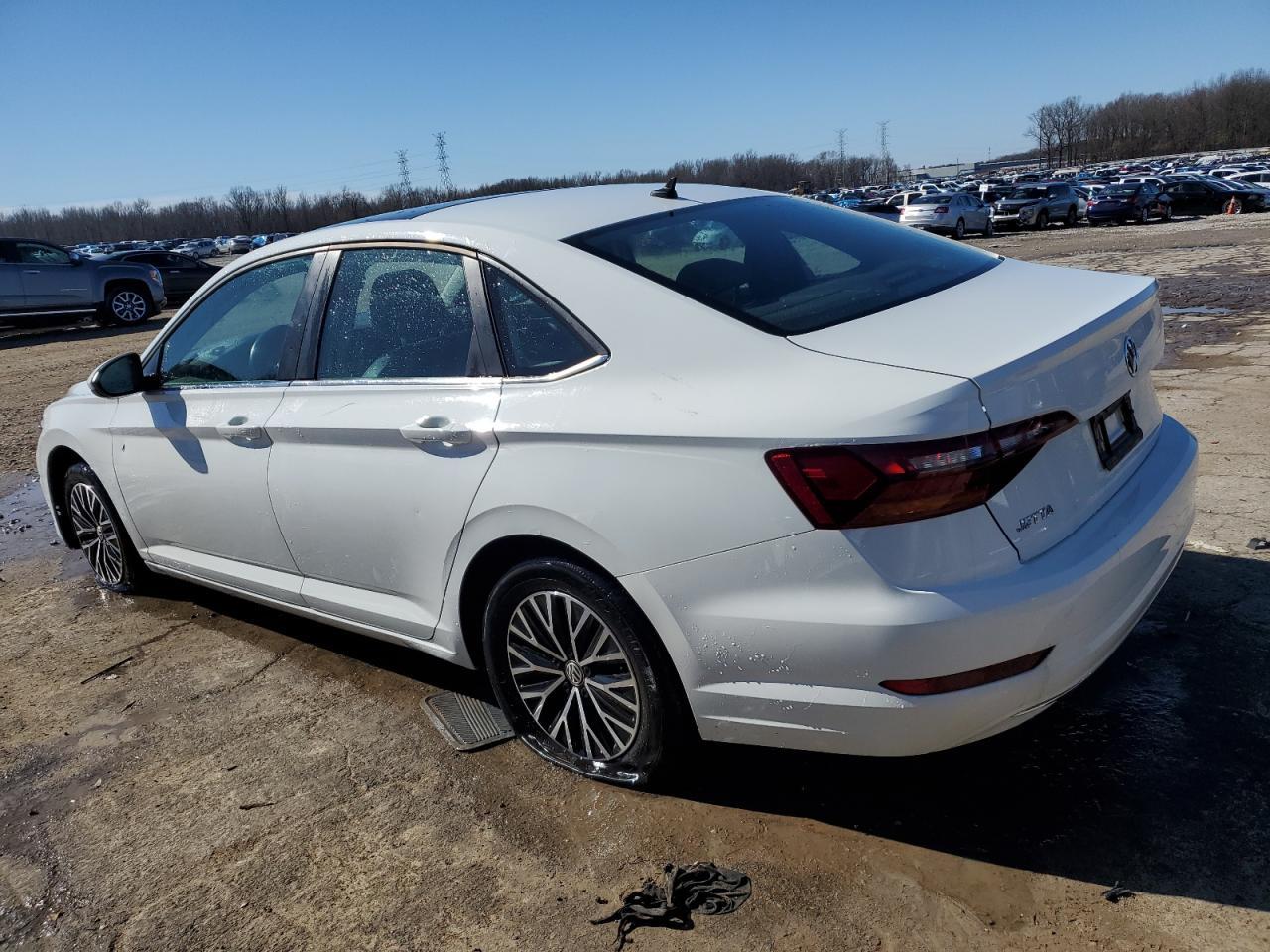 2019 VOLKSWAGEN JETTA S - Image 2