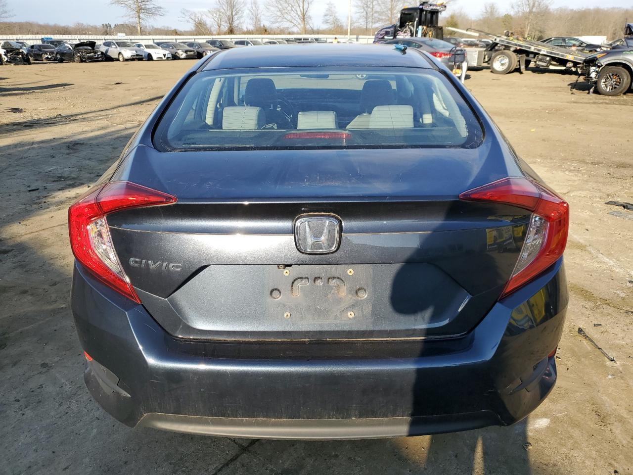 2017 HONDA CIVIC LX - Фото 6
