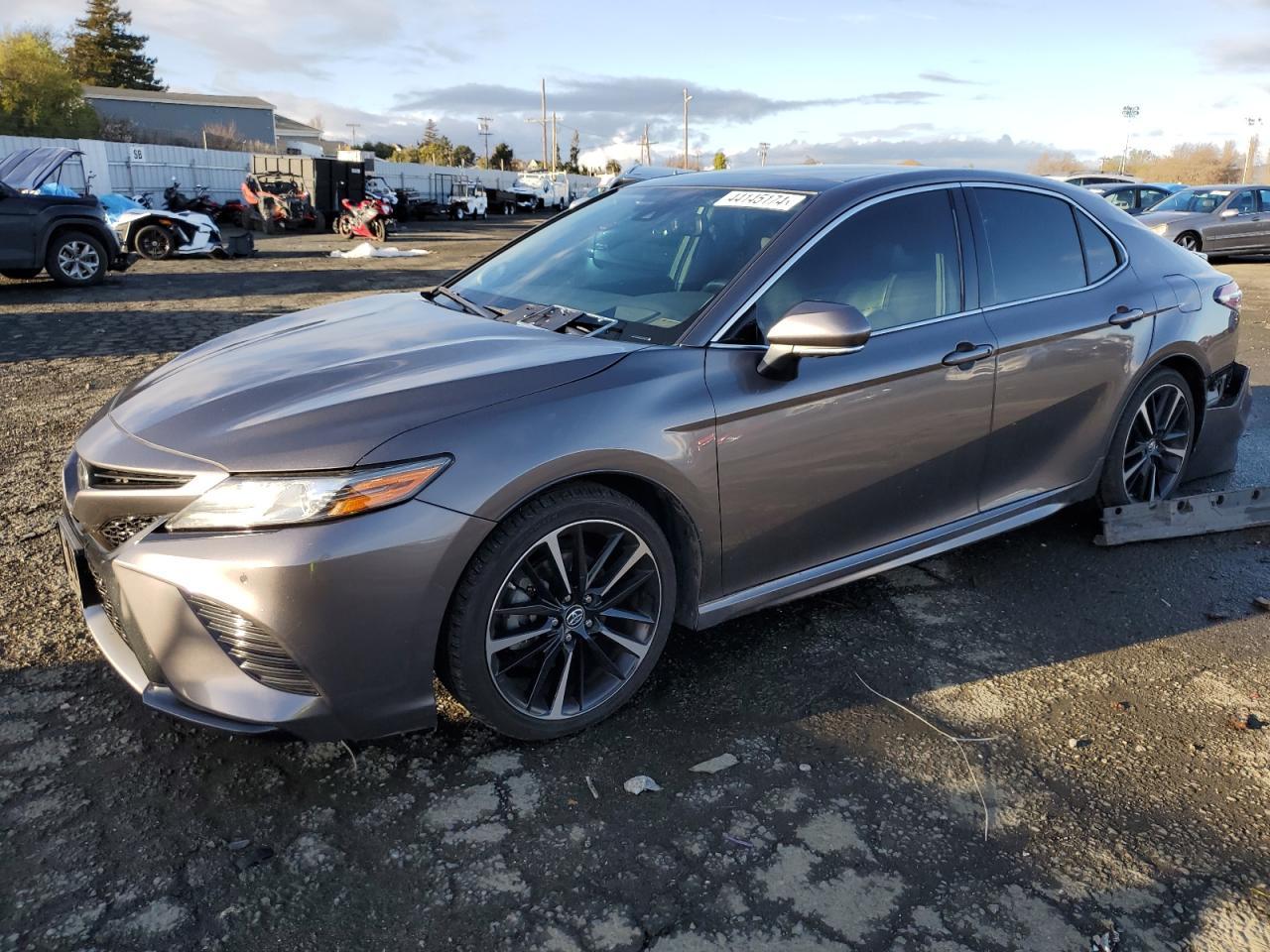 2019 TOYOTA CAMRY XSE