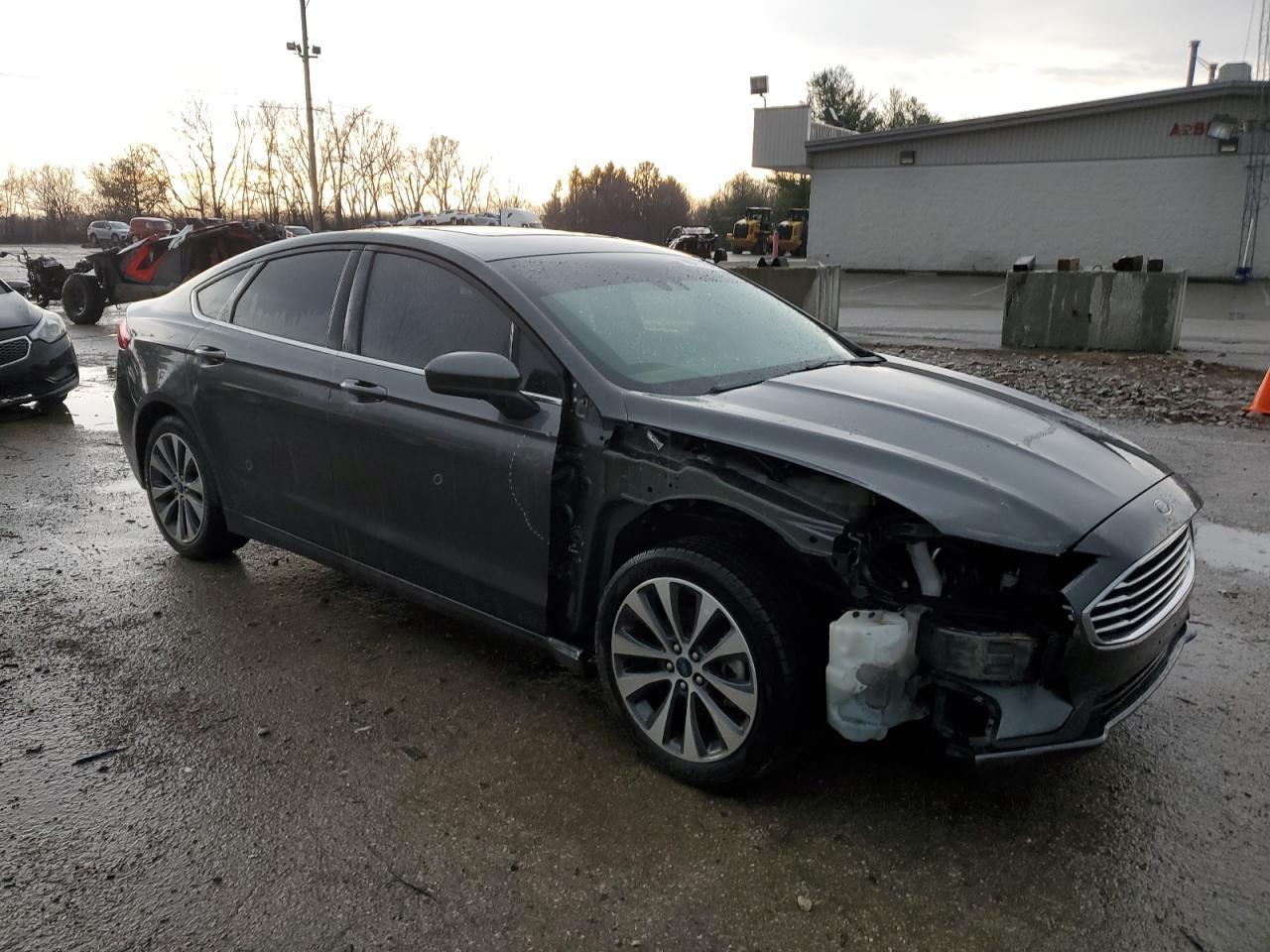2020 FORD FUSION SE - Фото 4